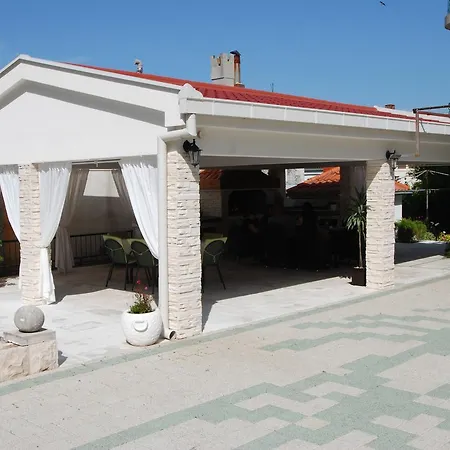 Gradac 15282d Apartamento Gradac (Split-Dalmatia)