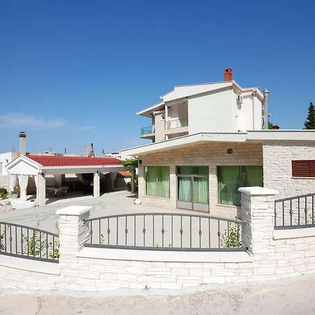 Gradac 15282d Gradac (Split-Dalmatia)